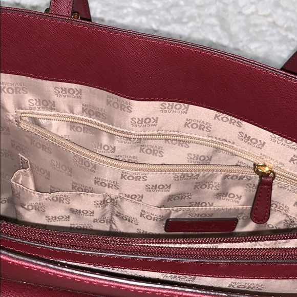 Purse - Picture 5 of 7